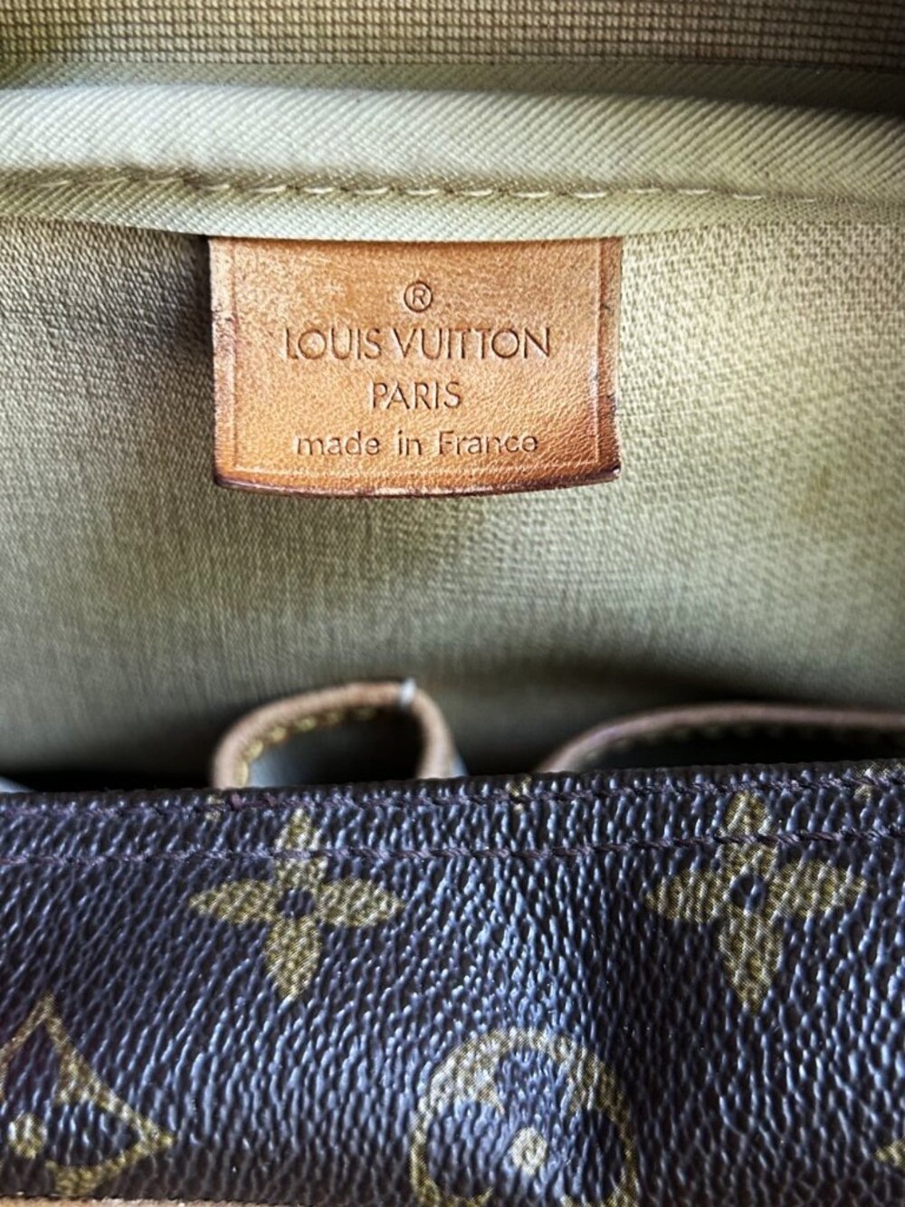 LOUIS VUITTON Monogram Deauville Tote Bag - Picture 9 of 15